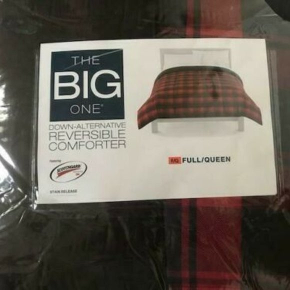 NIP RED PLAID DOWN ALTERNATIVE COMFORTER FULL/QUEEN - Picture 1 of 11